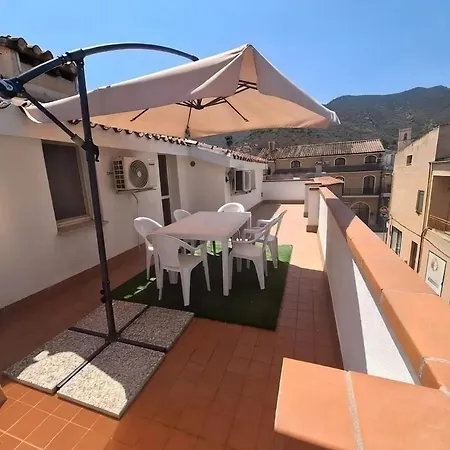 In The Center With Terrace 4km From The Sea